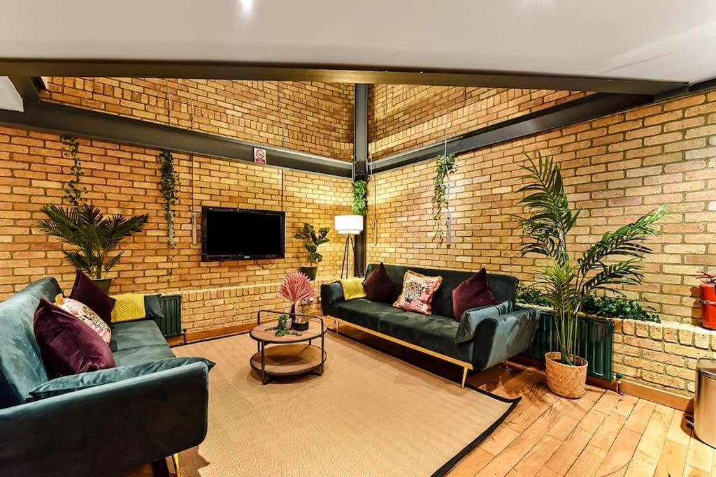 Spacious 2 Bed Urban Jungle Flat, Central London Eksteriør bilde