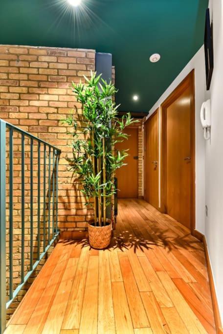 Spacious 2 Bed Urban Jungle Flat, Central London Eksteriør bilde