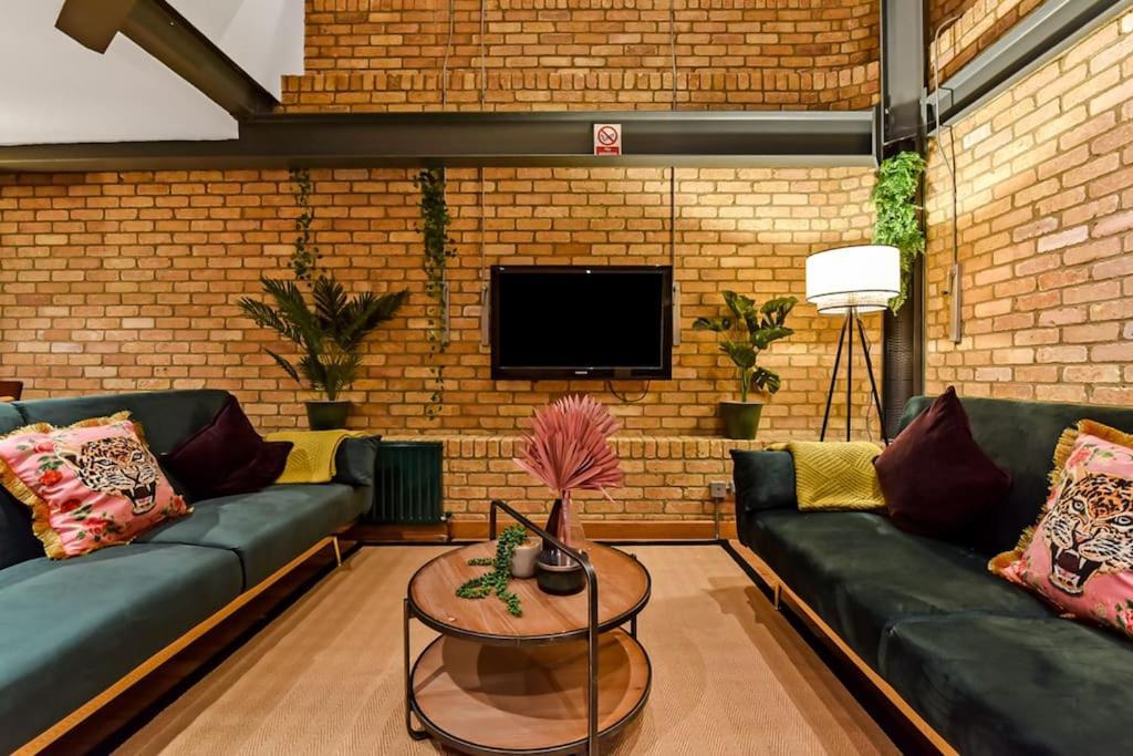Spacious 2 Bed Urban Jungle Flat, Central London Eksteriør bilde