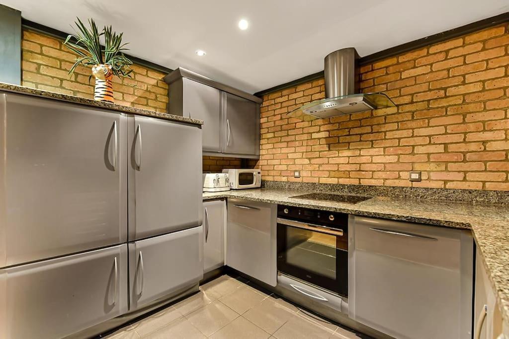 Spacious 2 Bed Urban Jungle Flat, Central London Eksteriør bilde